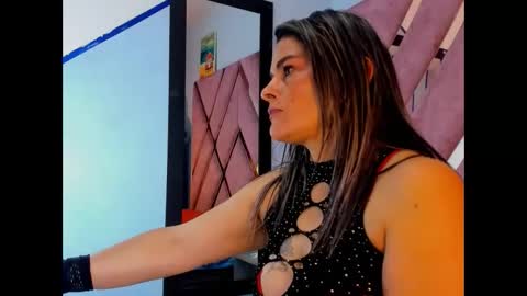 Snapshot of harleyhot_ chatting on March 13, 2026, 2:23 pm harleyhot_ online show from March 13, 2026, 2:23 pm