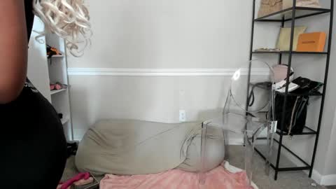 Harmonie Marquise online show from September 29, 2025, 1:05 pm