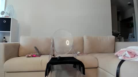 Harmonie Marquise online show from March 11, 2026, 6:47 pm