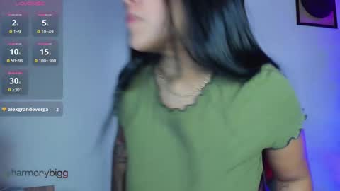 Snapshot of harmony_bigbreasts chatting on September 23, 2025, 6:33 pm HELP ME GET 100 THUMBS UP - INDEPENDENT MODEL online show from September 23, 2025, 6:33 pm