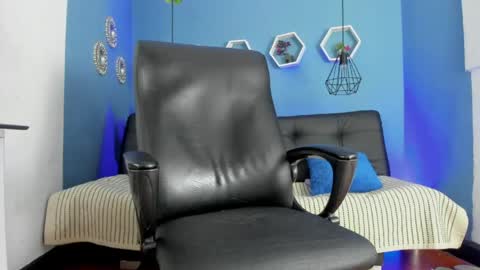 harold_999 online show from May 17, 2026, 3:37 am
