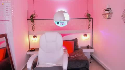 Harper  online show from January 27, 2025, 11:00 pm