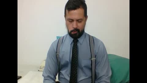 Snapshot of harry_goldenmillerx10fun chatting on January 15, 2025, 7:12 pm Harry online show from January 15, 2025, 7:12 pm