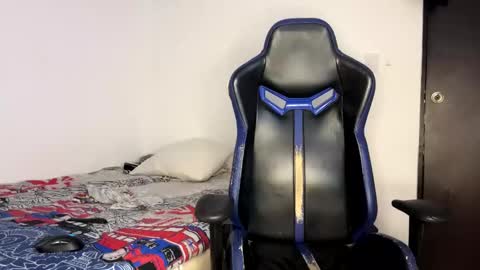 harry_p01 online show from October 12, 2025, 1:04 am