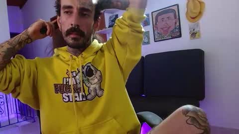 Snapshot of harry_reems_ chatting on February 17, 2026, 4:42 am OMAR online show from February 17, 2026, 4:42 am