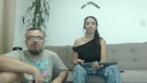 Snapshot of harrycum4you chatting on April 16, 2026, 3:51 am hannaandharri online show from April 16, 2026, 3:51 am