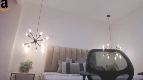 Snapshot of harryy_joness chatting on December 7, 2024, 5:20 pm Harry Jones online show from December 7, 2024, 5:20 pm