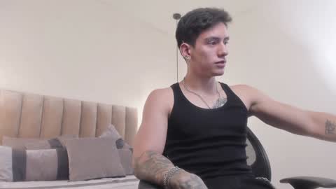 Snapshot of harryy_joness chatting on January 4, 2025, 5:16 pm Harry Jones online show from January 4, 2025, 5:16 pm