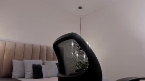 Snapshot of harryy_joness chatting on February 9, 2025, 5:43 pm Harry Jones online show from February 9, 2025, 5:43 pm