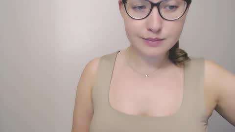 hartfoxx online show from October 3, 2025, 7:33 pm