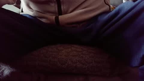 hartl1112 online show from November 28, 2025, 10:18 am