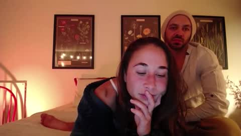 Hatchet and Fox online show from February 26, 2025, 3:21 am