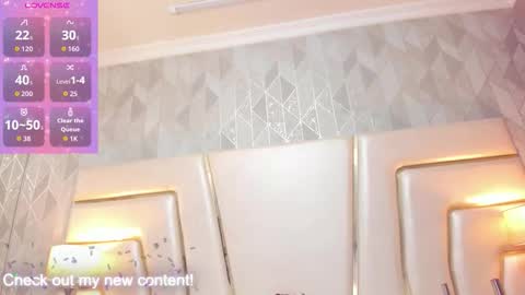 hatsajones online show from March 1, 2026, 4:14 am