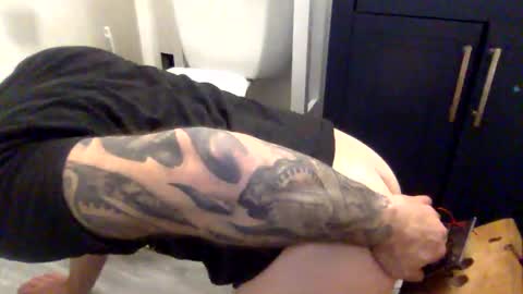 Snapshot of havingfun103 chatting on December 23, 2024, 6:55 am havingfun103 online show from December 23, 2024, 6:55 am