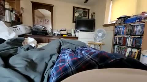 Snapshot of hawkfan1888 chatting on December 19, 2024, 3:52 pm hawkfan1888 online show from December 19, 2024, 3:52 pm