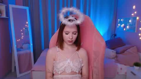 Snapshot of haya_harareet chatting on February 19, 2026, 7:59 am Mia online show from February 19, 2026, 7:59 am