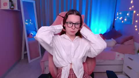 Snapshot of haya_harareet chatting on February 22, 2026, 8:13 am Mia online show from February 22, 2026, 8:13 am