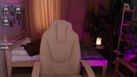 Snapshot of haya_harareet chatting on March 3, 2026, 7:47 am Mia online show from March 3, 2026, 7:47 am