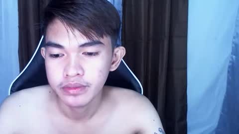 Snapshot of hayden_cumgiver chatting on December 4, 2024, 6:39 pm jon hayden online show from December 4, 2024, 6:39 pm