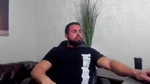 HayesWood online show from November 24, 2025, 5:29 am