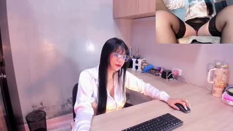 haylenpark online show from December 21, 2025, 11:39 am