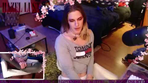 Hazel Lust online show from March 28, 2026, 2:11 am