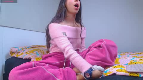 Hazel Mafia online show from December 22, 2024, 11:41 pm