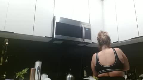 Hazel online show from May 18, 2026, 2:34 pm