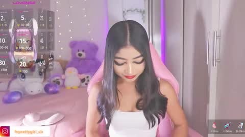 Snapshot of hazelbabee_ chatting on October 29, 2025, 7:32 am Lynn online show from October 29, 2025, 7:32 am