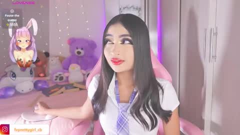 Snapshot of hazelbabee_ chatting on October 31, 2025, 7:42 am Lynn online show from October 31, 2025, 7:42 am