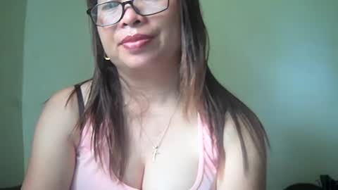 hazeldhane online show from March 7, 2025, 6:57 am