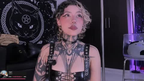 Hazell Witch online show from March 31, 2026, 5:24 pm