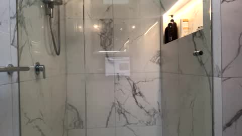 h babe online show from December 21, 2025, 7:32 pm