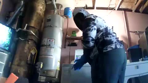 hbdj2164 online show from February 15, 2026, 3:20 pm