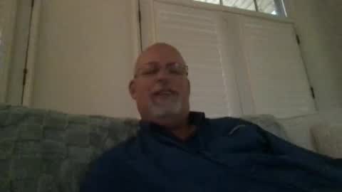 Hdeuce22 online show from October 5, 2025, 8:40 pm