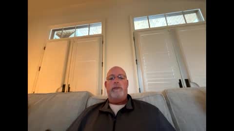 Hdeuce22 online show from November 30, 2025, 8:13 pm