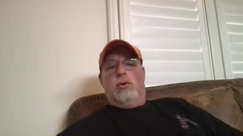 Hdeuce22 online show from January 6, 2026, 4:43 pm