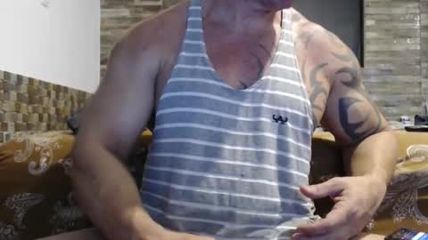 Brazilian bigdick online show from October 17, 2025, 5:04 pm