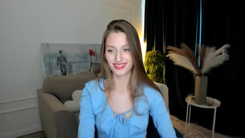 heartedlove_1 online show from April 20, 2026, 12:19 pm