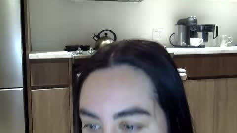 Snapshot of heatwavee chatting on January 6, 2025, 11:18 am heatwavee online show from January 6, 2025, 11:18 am