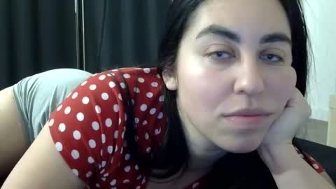 Snapshot of heatwavee chatting on January 9, 2025, 10:20 am heatwavee online show from January 9, 2025, 10:20 am