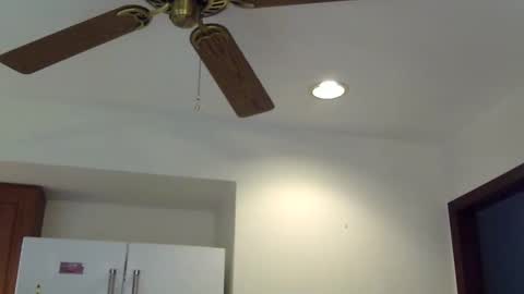 heatwavee online show from April 6, 2026, 12:28 pm