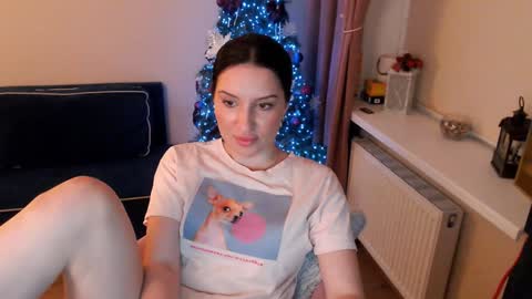 Heaven girl online show from January 29, 2025, 9:17 pm