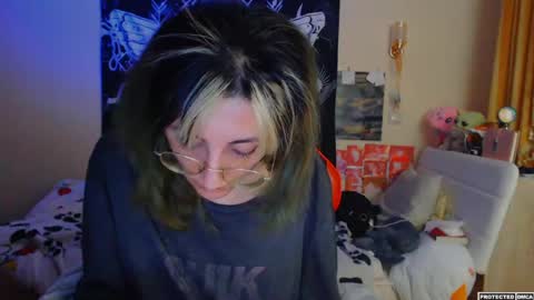 Diana online show from April 21, 2026, 1:42 am