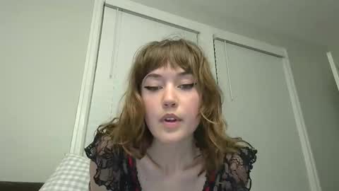 heavenlysiren online show from April 10, 2026, 3:01 am