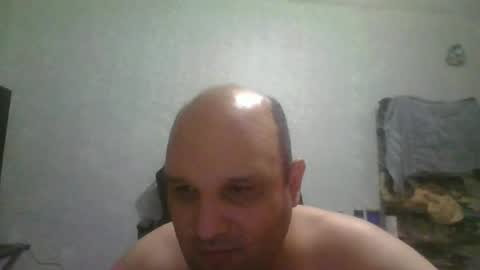 Snapshot of heavy_rebellxc chatting on June 26, 2026, 7:02 am Heavy Rebell online show from June 26, 2026, 7:02 am