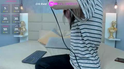 Keira Hecate online show from April 13, 2026, 7:08 pm