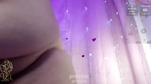 Snapshot of hecate23 chatting on June 18, 2026, 12:31 pm Cath online show from June 18, 2026, 12:31 pm