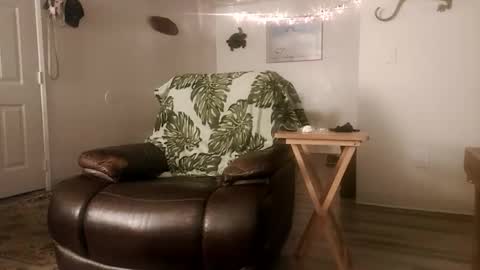 hechoin online show from November 5, 2025, 5:51 am