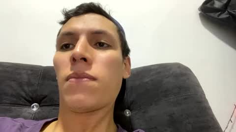 hefesto_69 online show from December 11, 2024, 5:32 am